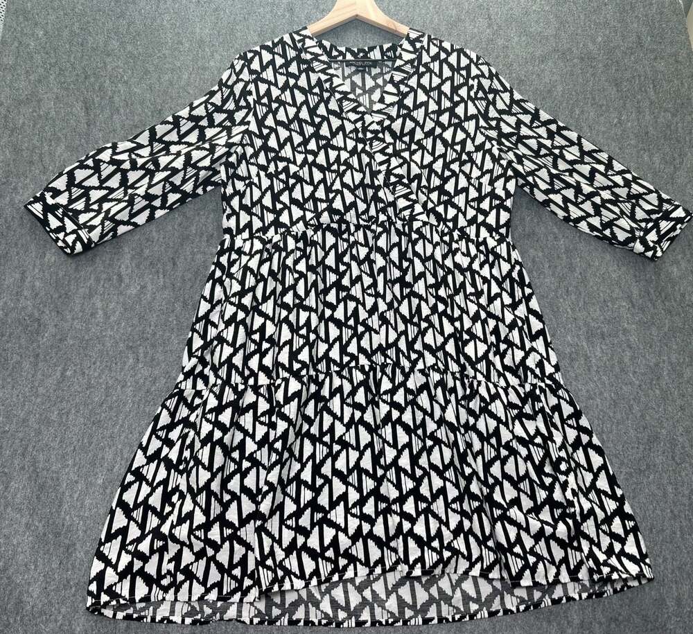 Rachel Zoe Black and White Geometric Print Crossover Tiered Dress XL